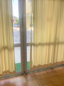 カーテンを新調しました！