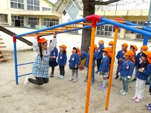 園外めぐり（年長組）