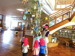 園内めぐり（ももいちご組）