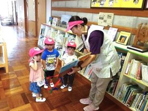 園内めぐり（ももいちご組）